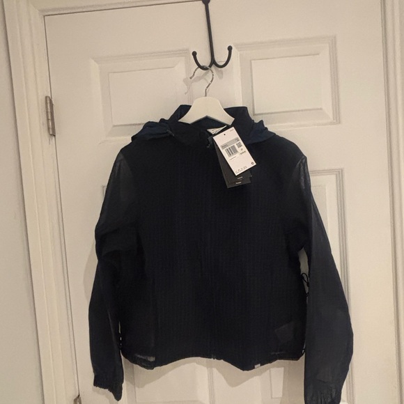 Nike Running Division
Women's Packable Running Jacket - XS - Picture 4 of 9